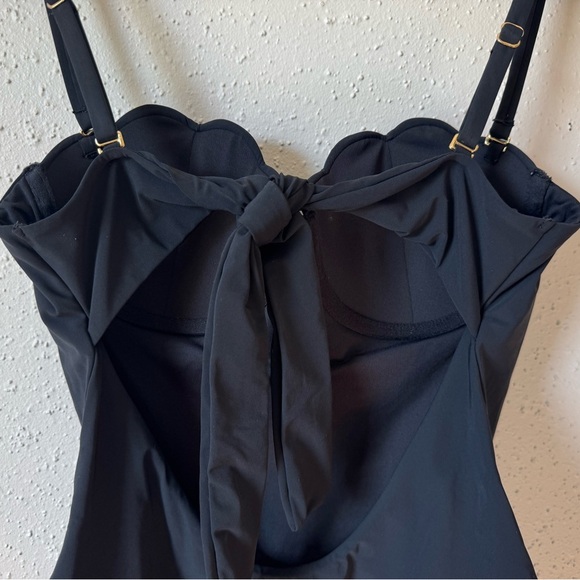 Arabella London Small The Contour One-Piece Swimsuit Campania Black Scallop Trim - Picture 6 of 11